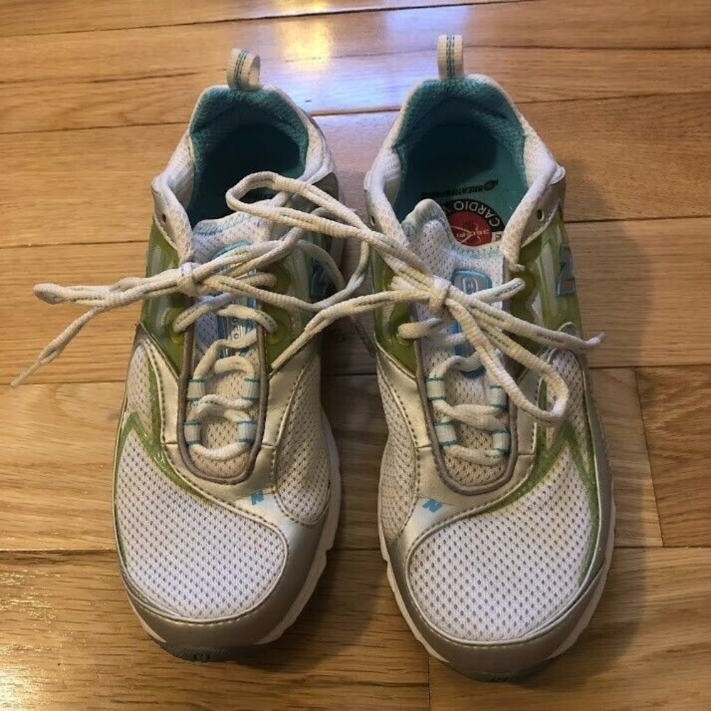 New Balance 743 Womens US 6.5 Cardio Walk Running Shoes White and Silver WW743F0